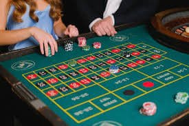 Antarmuka dukungan pelanggan 3d bet dengan live chat in-app dan form kontak
